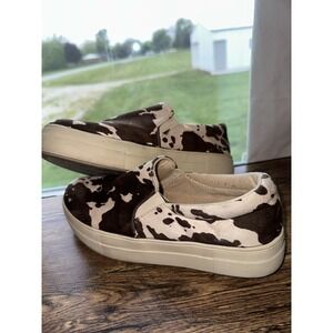 Buckle Soda Hike Cow Print Platform Slip On Shoes 7